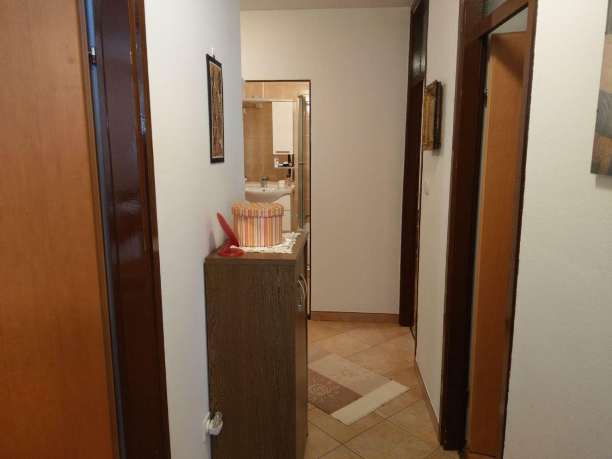 Apartment Koruna 1 Póla Kültér fotó